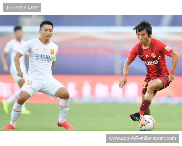 中超战术新趋势：直塞渗透与快速推进演练引领未来